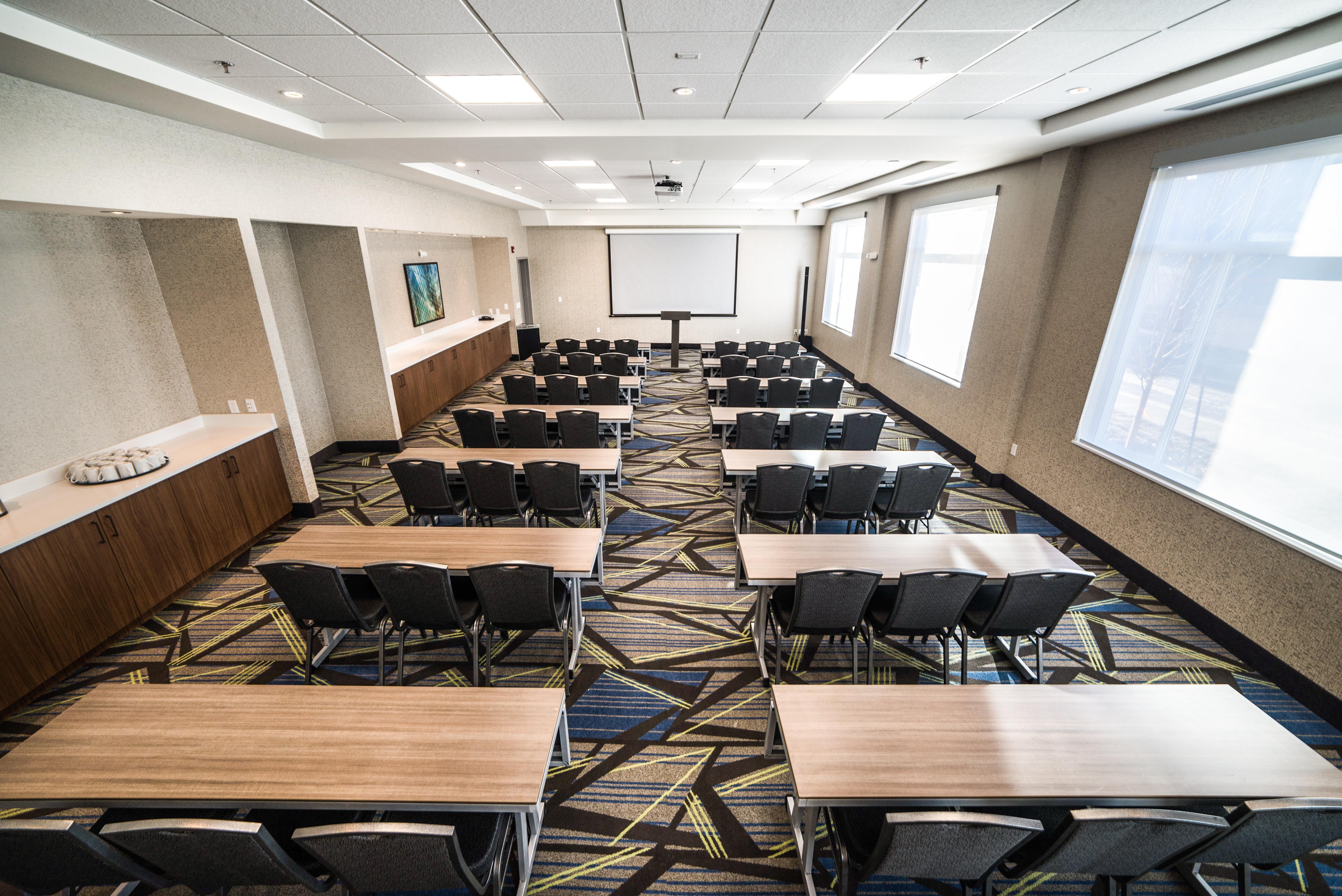 Candlewood Suites West Edmonton - Mall Area By Ihg Buitenkant foto